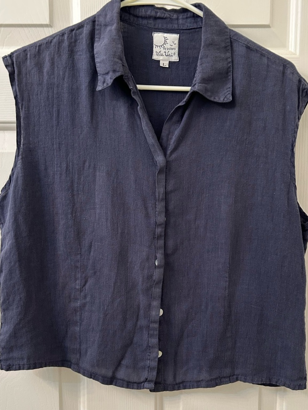 Sleeveless Button-Front Collared Top - Navy